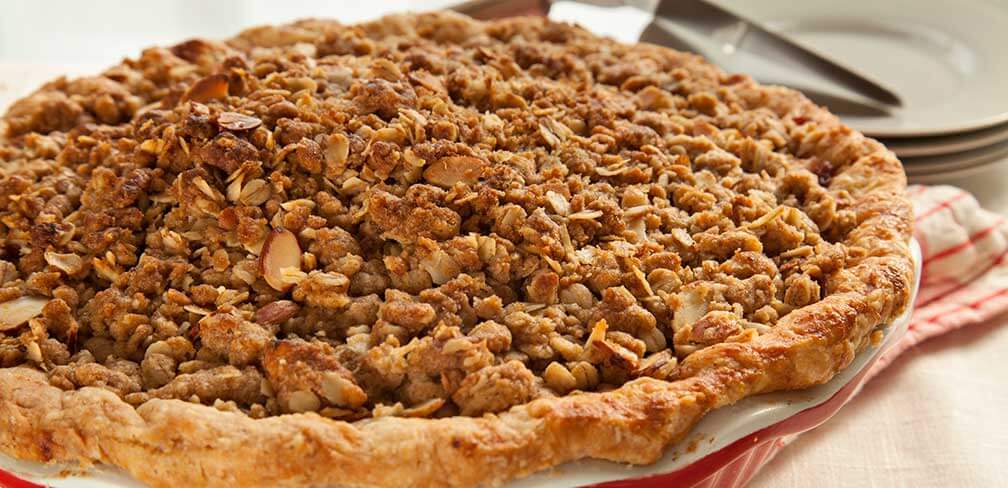 Cranberry Almond Apple Crumb Pie