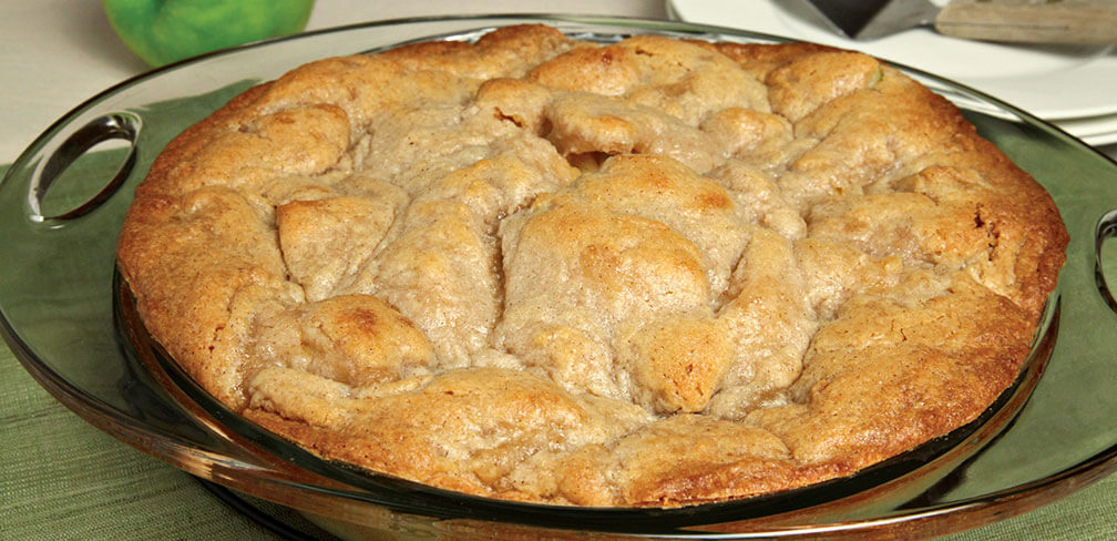Crustless Apple Pie with Almond Topping