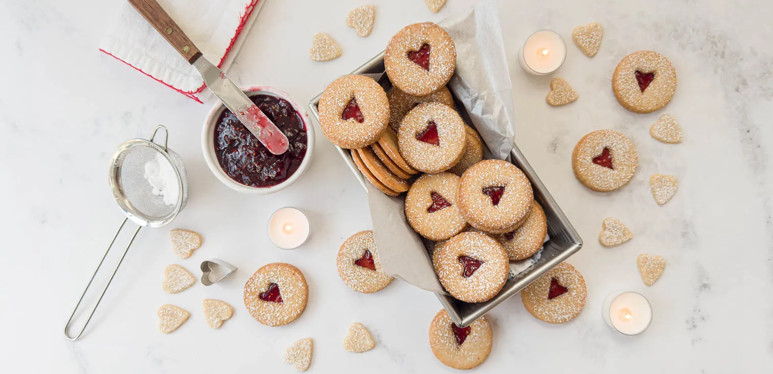 Raspberry Almond Sandwich Cookies